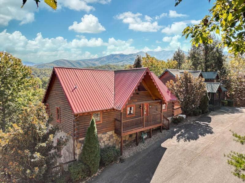 Вилла Movie Theater Hot Tub View Mountain Escape Гатлинбург Экстерьер фото